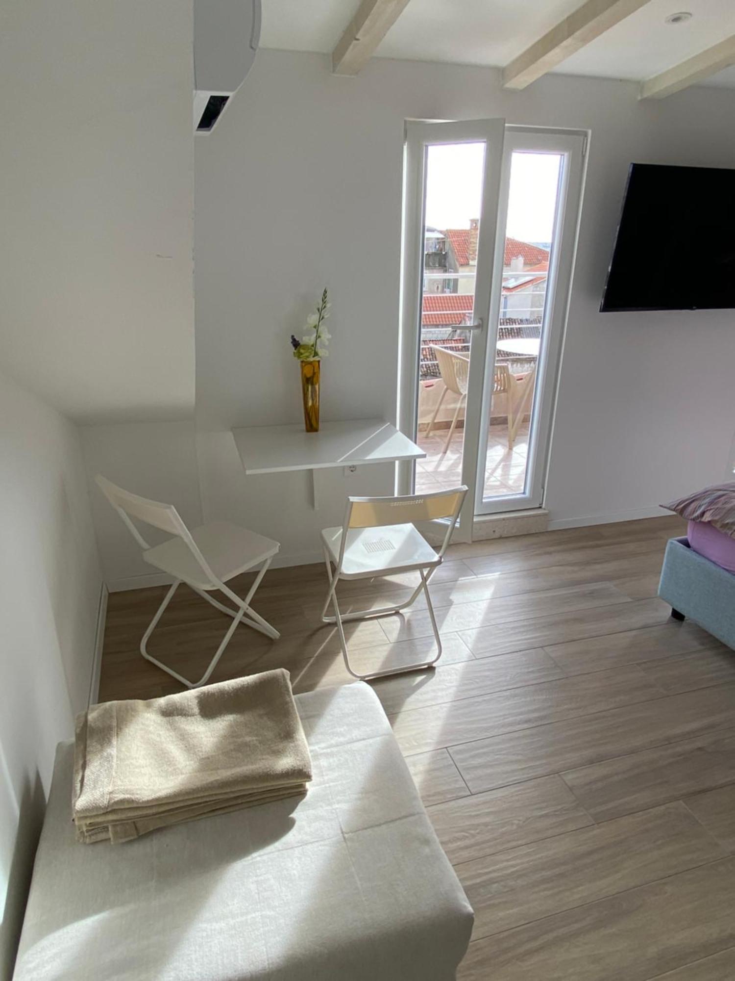 Lucio Suites Split Bagian luar foto